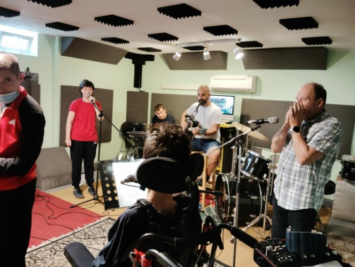 461571586 971478411691489 5318089591889118887 N